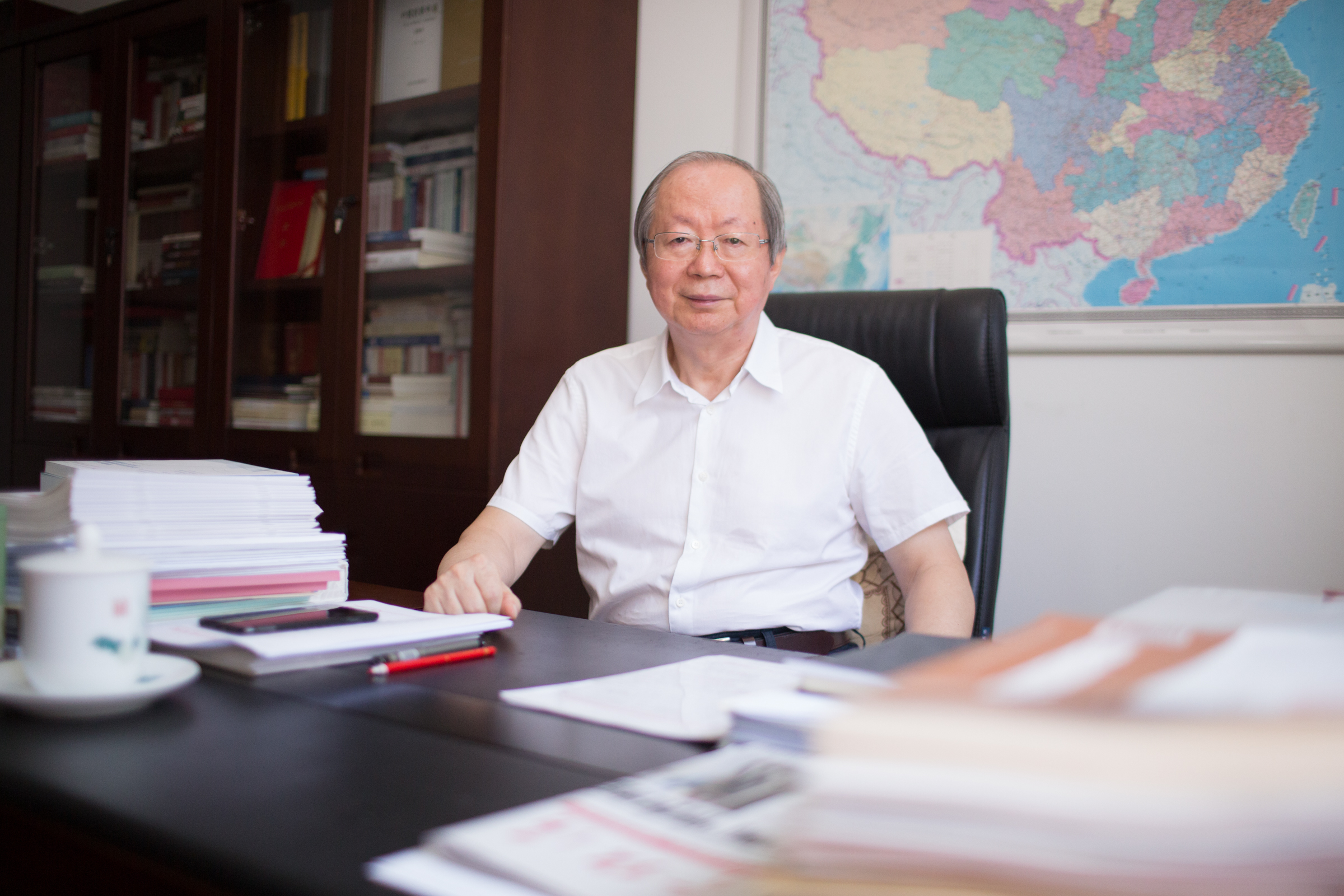中國經濟體制改革研究會會長、十二屆全國人大財經委副主任委員、國家發(fā)展改革委原副主任彭森   澎湃新聞記者 權義 圖